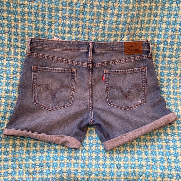 Levi’s ladies denim shorts size 10 - Picture 2 of 8
